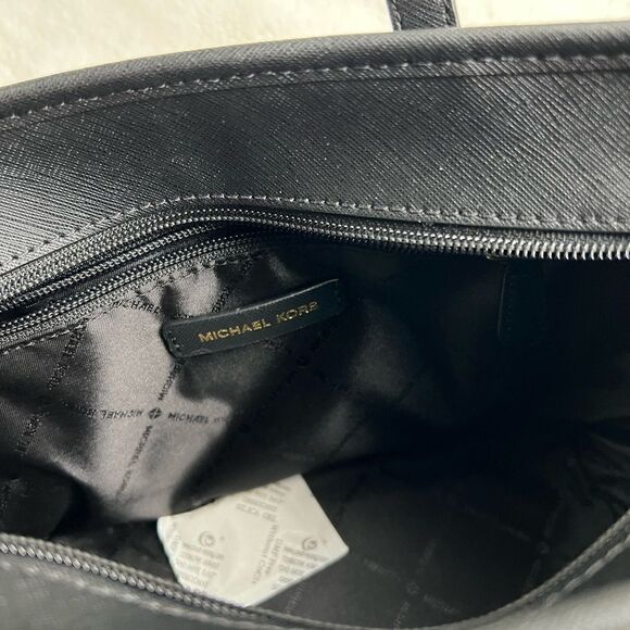 Michael Kors Jet Set Travel Extra-Small Saffiano Leather Top-Zip Tote Bag - Picture 4 of 16